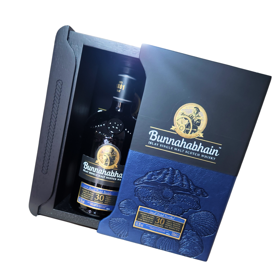Bunnahabhain 30 Year Old Single Malt Scotch Whisky 46.3% 700ml